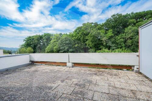 Terrasse mit Blick ins grüne - Große Terrasse - 2-Zimmer Wohnung in Passau
