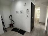 Eingangsbereich - 4 Zimmer Etagenwohnung zum Kaufen in Niefern-Öschelbronn