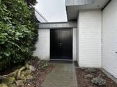 Nebeneingang - Bungalow mit 151,00 m&sup2; in Kaarst zum Kaufen