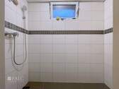 Dusche EG - 