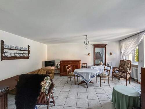 Wohnzimmer - Helle 2-Zimmer Wohnung im Herzen von Wurmannsquick, vermietet.