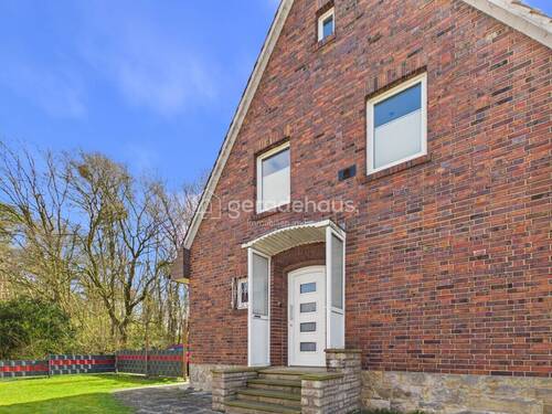 Frontansicht - Einfamilienhaus mit 110,00 m&sup2; in Lingen zum Kaufen