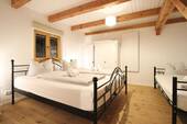 Schlafzimmer Wohnung 2 OG - 