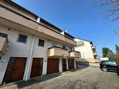 Gebäudeansicht - 5 Zimmer Mehrfamilienhaus, Wohnhaus in Filderstadt
