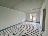 Wohn- und Esszimmer mit offener Küche - Etagenwohnung mit 55,00 m² in Losheim am See zum Kaufen
