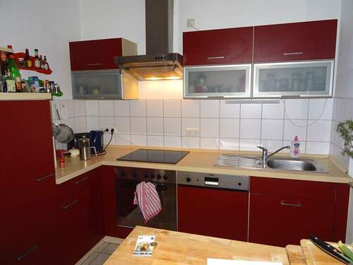 Einbauküche vorhanden - 2 Zimmer Etagenwohnung in Würzburg