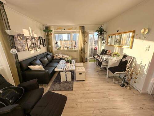 Wohnzimmer - 3 Zimmer Etagenwohnung zum Kaufen in Bremerhaven