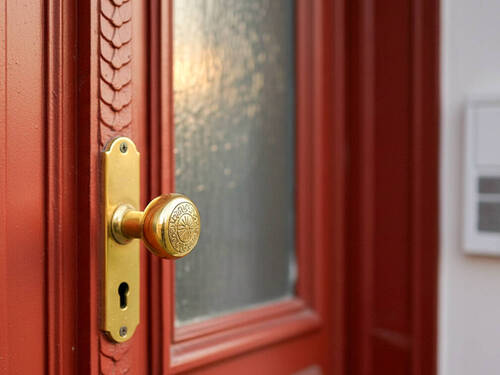 Titelbild - Charmantes Mehrfamilienhaus mit 5 Einheiten und Entwicklungspotenzial nahe Berlin