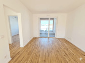 Wohnbereich - 4 Zimmer Etagenwohnung zum Kaufen in Hannover