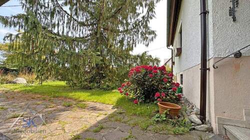 Zufahrt - Grundstück in Hebertshausen / Deutenhofen