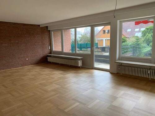 Wohnen - Etagenwohnung mit 113,00 m&sup2; in Neustadt an der Aisch zur Miete