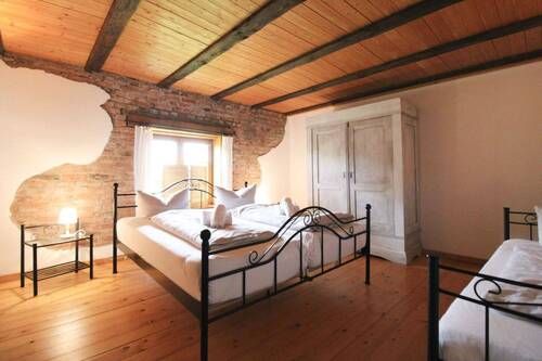 Schlafzimmer Wohnung 1 (3) - 