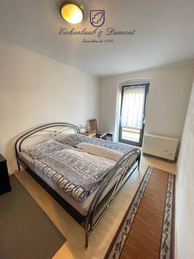 Schlafzimmer EG - Mehrfamilienhaus, Wohnhaus mit 205,00 m² in Mandelbachtal zum Kaufen