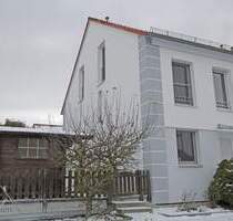 Gepflegtes, ruhig gelegenes REH mit Platz für die ganze Familie - Olching / Geiselbullach