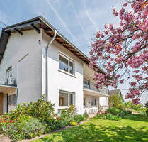 Freiraum pur! - Wohnen wie im großen Bungalow plus 3-Zimmer-Einliegerbereich und grandiosem Garten - Ober-Olm