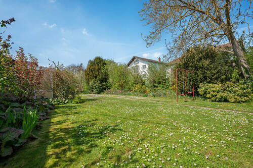 Garten I - 8 Zimmer Mehrfamilienhaus, Wohnhaus zum Kaufen in Ober-Olm
