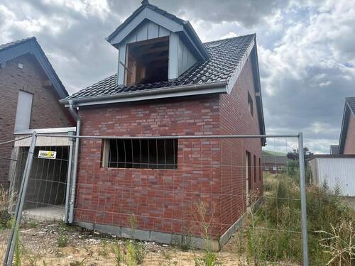 Frontansicht - Einfamilienhaus mit 104,00 m² in Jülich zum Kaufen