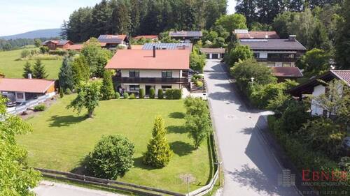 1510 Ansicht 1 - 6 Zimmer Mehrfamilienhaus, Wohnhaus in Drachselsried