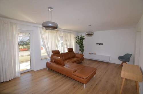 Wohnzimmer - Doppelhaushälfte mit 115,00 m&sup2; in Riedlingen zum Kaufen