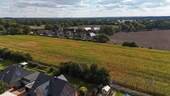 Nachbarschaft und Umgebung Henstedt-Ulzburg Drohne - Doppelhaushälfte mit 143,50 m² in Henstedt-Ulzburg zum Kaufen