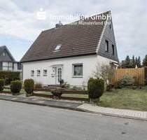 Charmantes Einfamilienhaus auf weitläufigem Grundstück in Neubeckum! - Beckum / Neubeckum