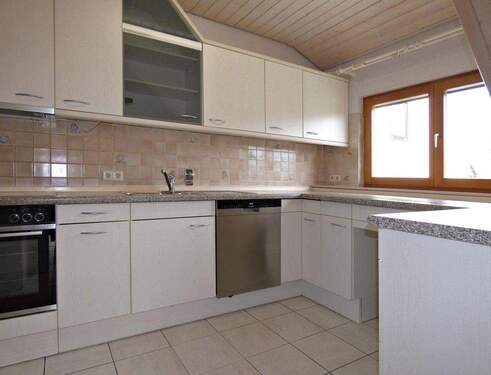 Hier macht Kochen Freude! - Etagenwohnung mit 137,00 m&sup2; in Heilbronn Biberach zur Miete