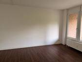 Ansicht II: Wohnzimmer - Etagenwohnung mit 66,30 m&sup2; in Düsseldorf zur Miete