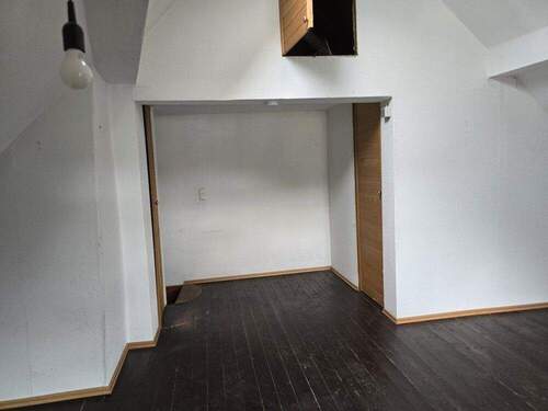 Haus 1 - DG - Zimmer 1 - 