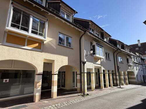 Hausansicht - 2 Zimmer Etagenwohnung zur Miete in Stockach