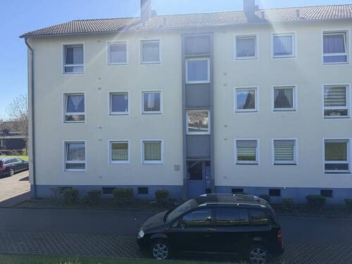 Straßenansicht - Etagenwohnung mit 67,00 m&sup2; in Montabaur zum Kaufen