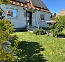 SOLIDES EINFAMILIENHAUS IN ORTSLAGE! KEINE KÄUFERPROVISION! - Homberg (Efze) Roppershain