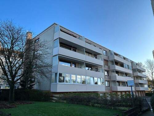 Außenaufnahme III - BremerhavenGeräumige 3-Zimmer Wohnung mit Balkon