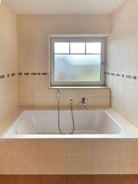 Badewanne OG - 