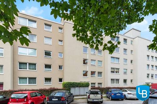 Gepflegte Anlage - Eigentumswohnung mit Loggia und TG-Stellplatz in nachgefragter Hamburger Lage