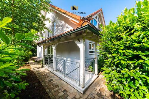 Zugang zum Keller/Waschraum - 
