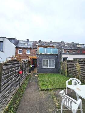 Hausansicht hinten - 5 Zimmer Reihenmittelhaus zum Kaufen in Trier