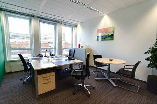 Büro 1 - Ihr Privatbüro für 5-6 Personen - Hamburg Fleethof