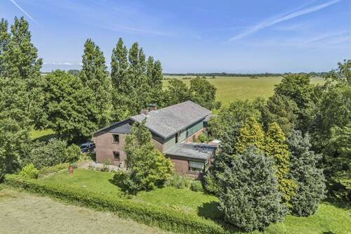 Drohnenaufnahme (3) - Resthof in schöner Feldrandlage von Vadersdorf mit diversen Nutzungs- und Gestaltungsoptionen