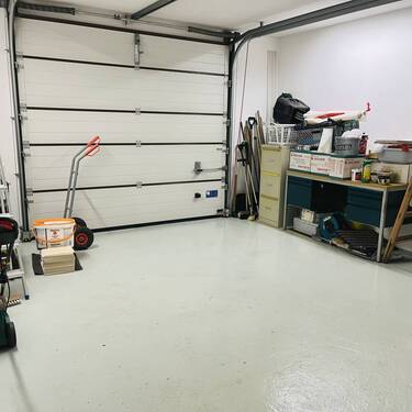 Garage - 