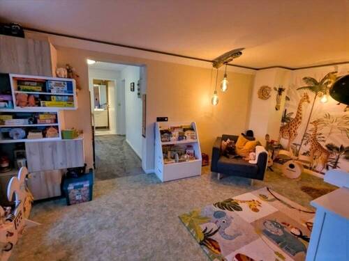 Durchgangs/Kinderzimmer OG - 