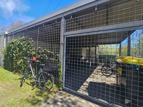 gesicherter Fahrradstellplatz - 
