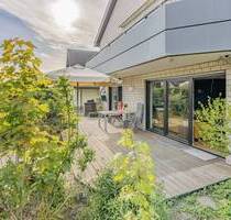 Einzugsbereit: moderne Terrassenwohnung mit 4-Zimmern & Garage in Jöllenbeck - Bielefeld