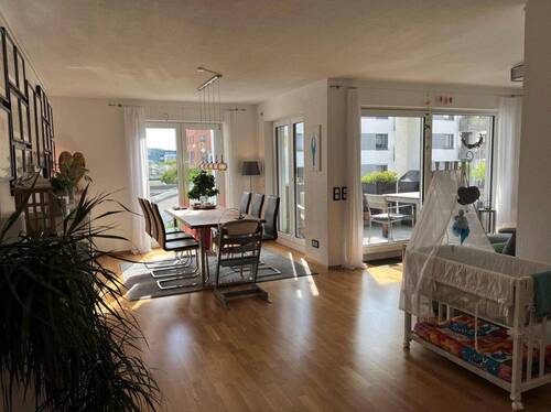 Wohnen - 3 Zimmer Etagenwohnung in Stuttgart