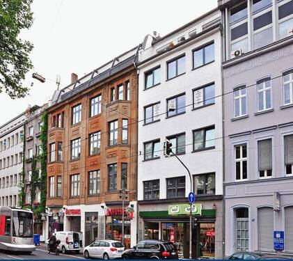 Bild 1 - Attraktive Arztpraxis zur Anmietung