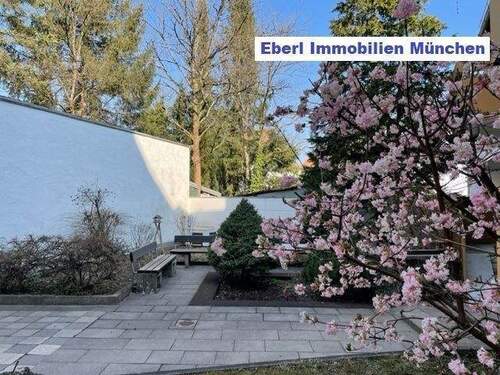 Rückseitiger Garten - 