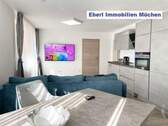 Wohnen - Exklusiv möblierte 2,5-Zimmer-Wohnung mit Balkon - ab 01.12.