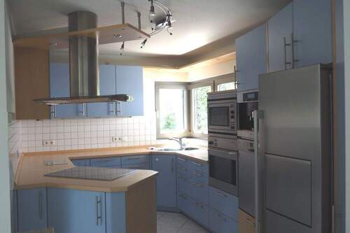 Einbauküche - 6 Zimmer Einfamilienhaus in Oberkirch