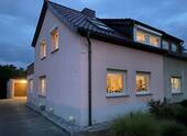 Front Dämmerung - 5 Zimmer Doppelhaushälfte zum Kaufen in Lutherstadt Wittenberg