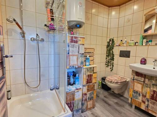 Badezimmer EInliegerbereich - 