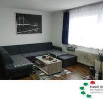 Gepflegte Etagenwohnung in ruhigem Haus mit Fahrstuhl und kleinem Sonnenbalkon, ca.62m². - Lüdenscheid